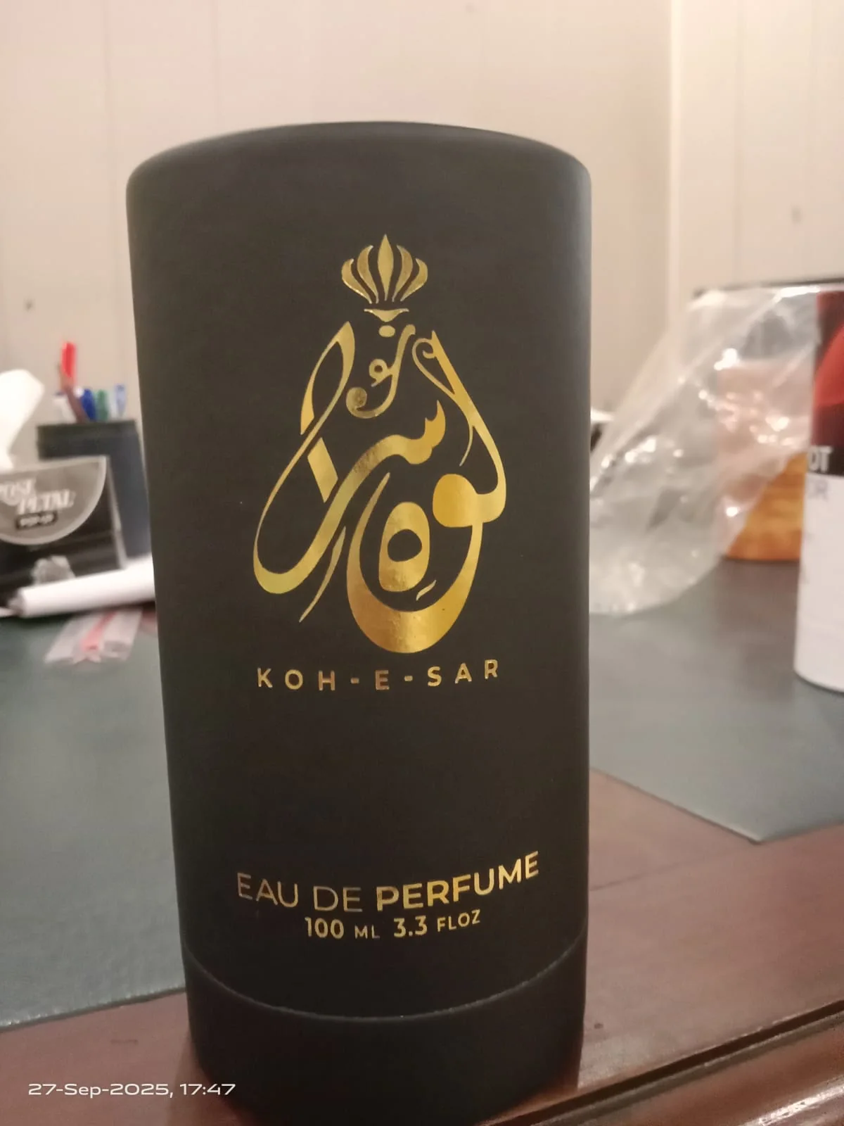 Printed paper tubes for five fragrance brands