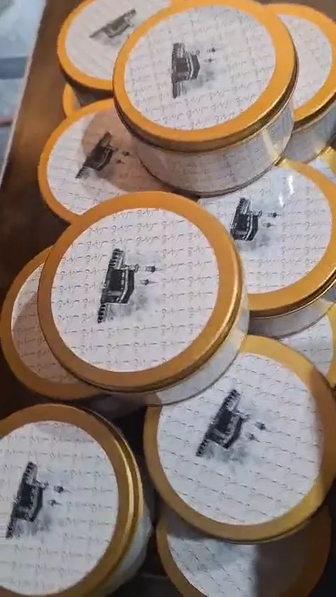 Printed gift tins